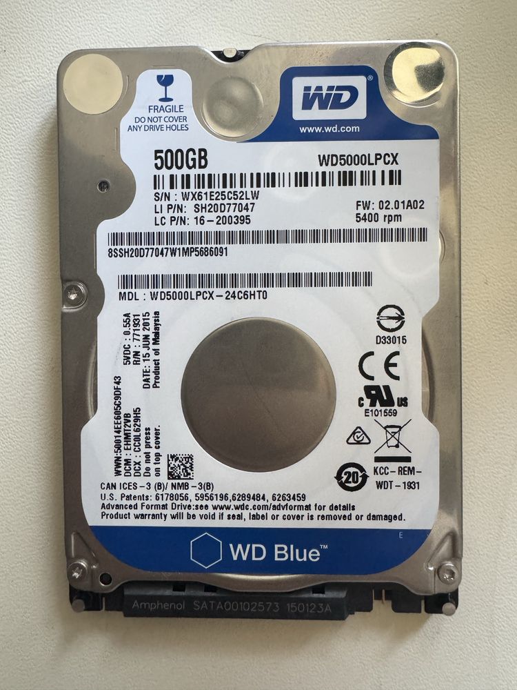 Жорсткі диск WD Blue 2.5, 500gb та SSD 1Tb., гарний стан.