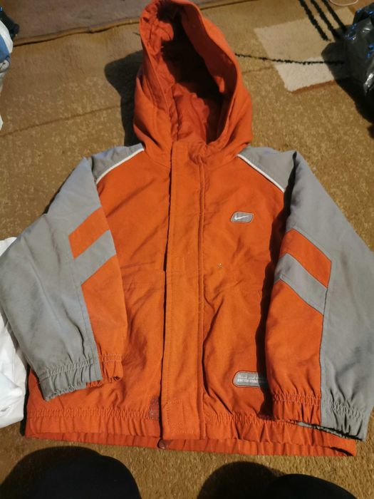 Kurtka Nike 104-110