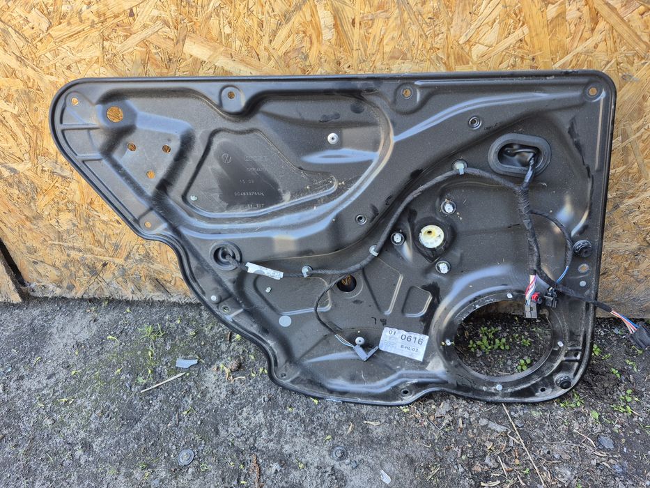 Mechanizm podnoszenia szyby lewy tył tylny passat b6 kombi