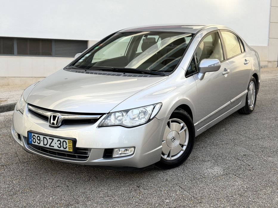 HONDA CIVIC 4DR HYBRYDID