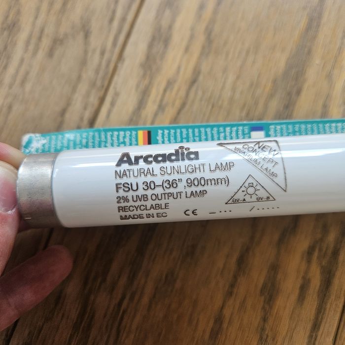 Nowa Świetlówka Żarówka dla ptaków UVB Arcadia 30 W 900 mm