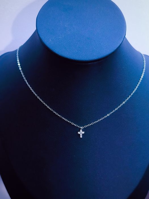 Colar em Prata com Terço em Zirconias