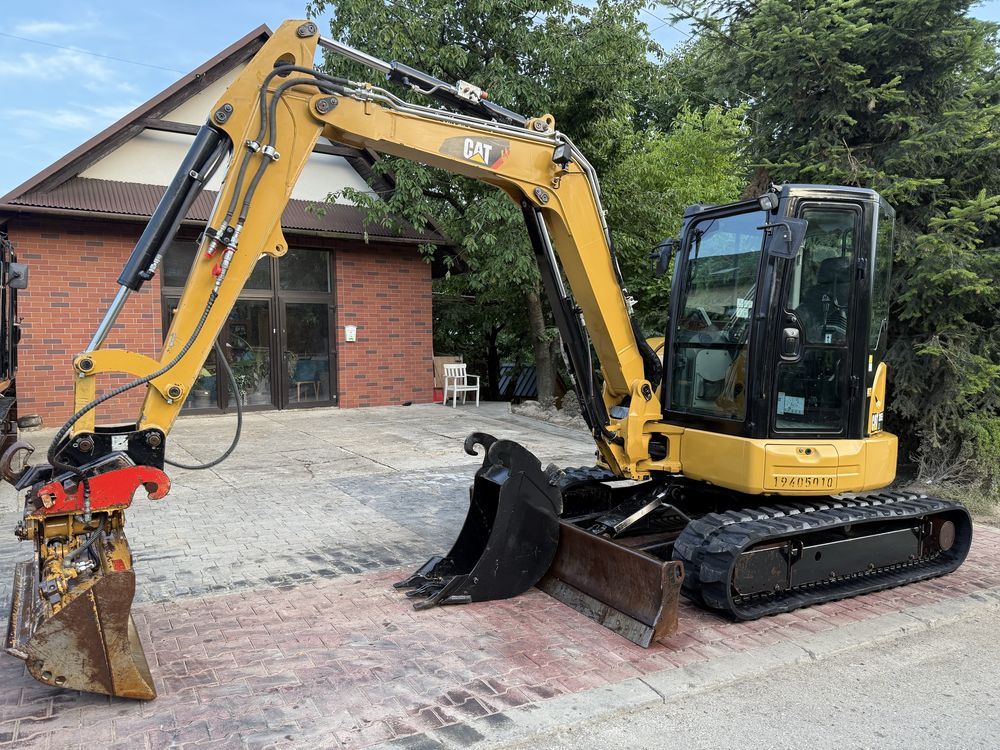 Minikoparka Caterpillar CAT 305 E2 CR z Niemiec długie ramię