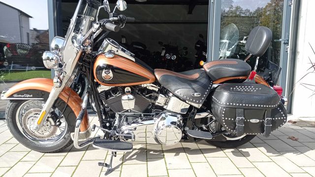 Harley-Davidson Heritage  105-lat H-D   vin: 5HD  20.997km   -raty-