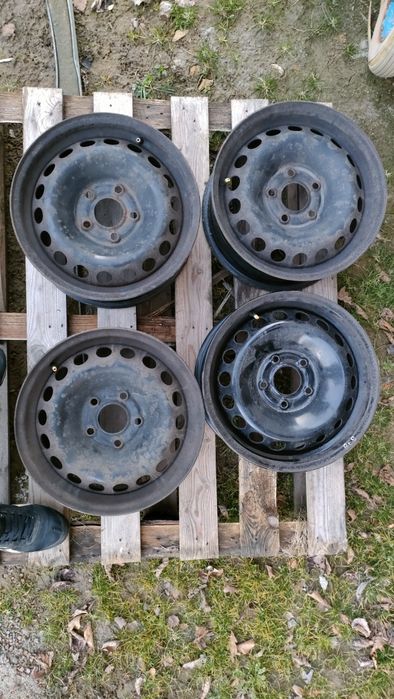 4 Felgi Stalowe 15 5x114,3 RENAULT