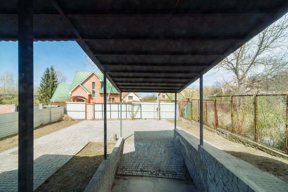 Без% Продаж сучасного будинку на березі Дніпра в Халеп"я Обухівський р