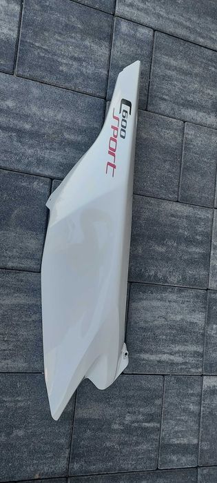 Owiewka osłona bok boczek zadupek  BMW C 600 Sport K18