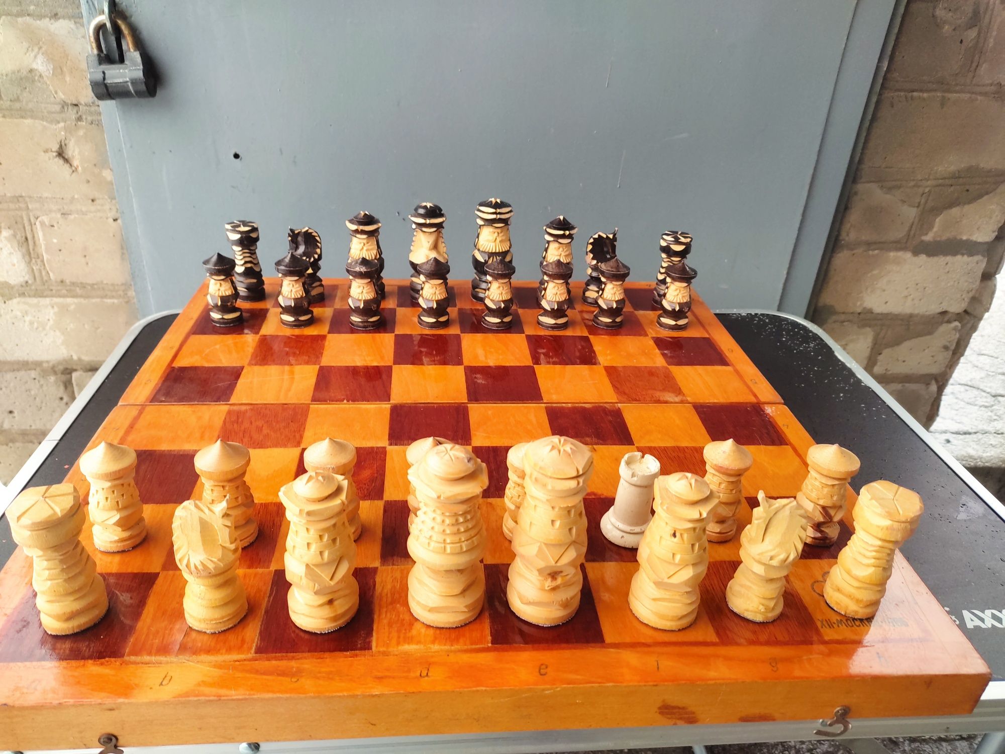 Шахматы деревянные большие без доски