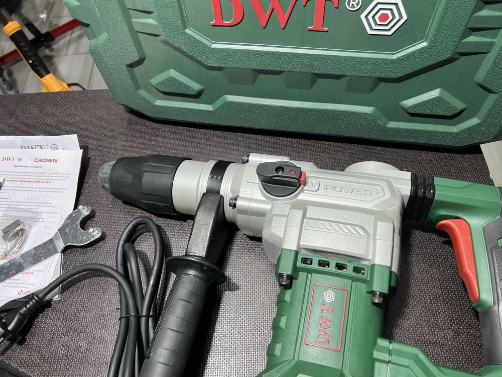 Перфоратор DWT BH16-42 VB BMC SDS-Max 1600 Вт 9 Дж