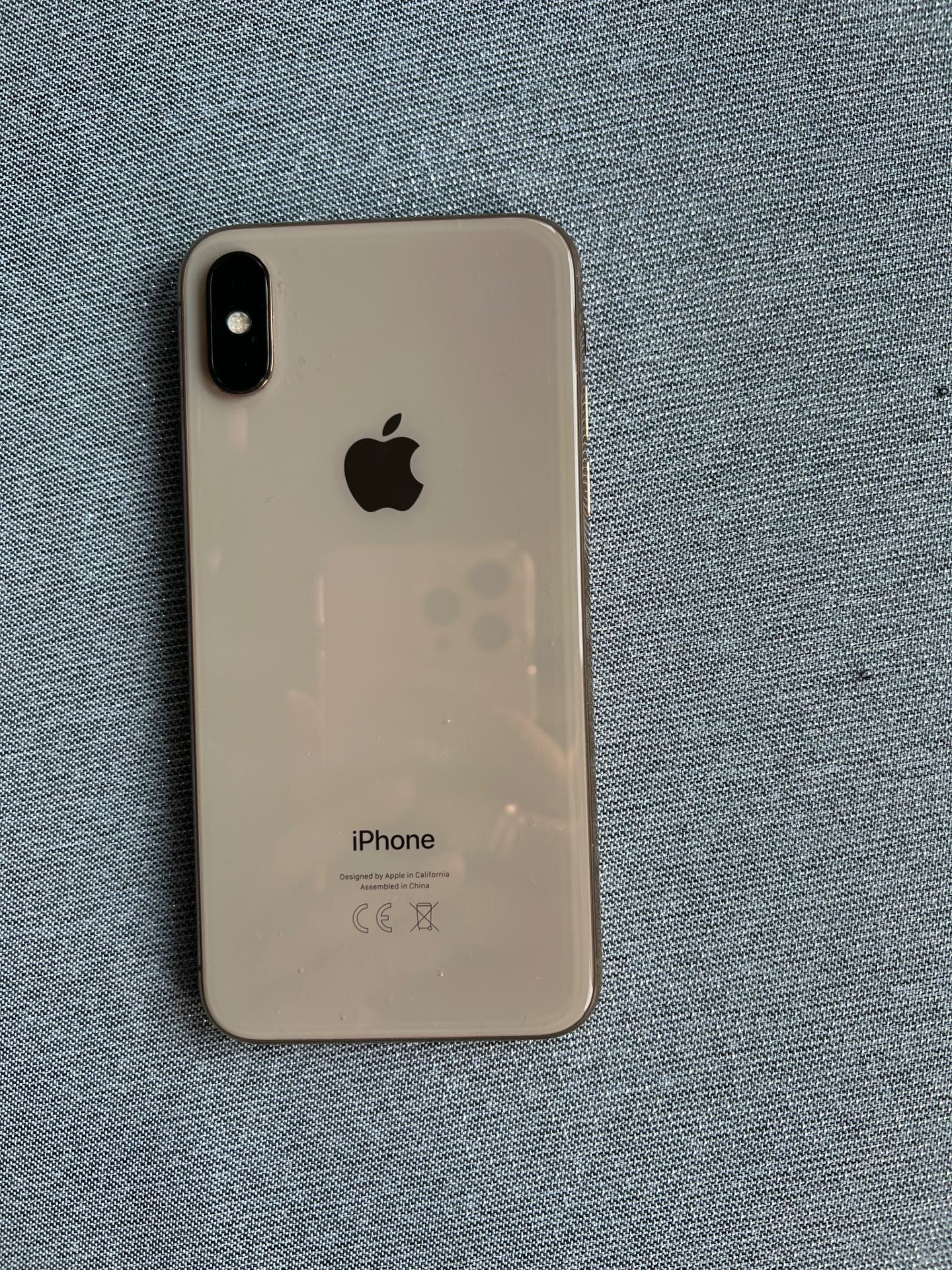 iPhone XS 64 GB używany w bardzo dobrym stanie