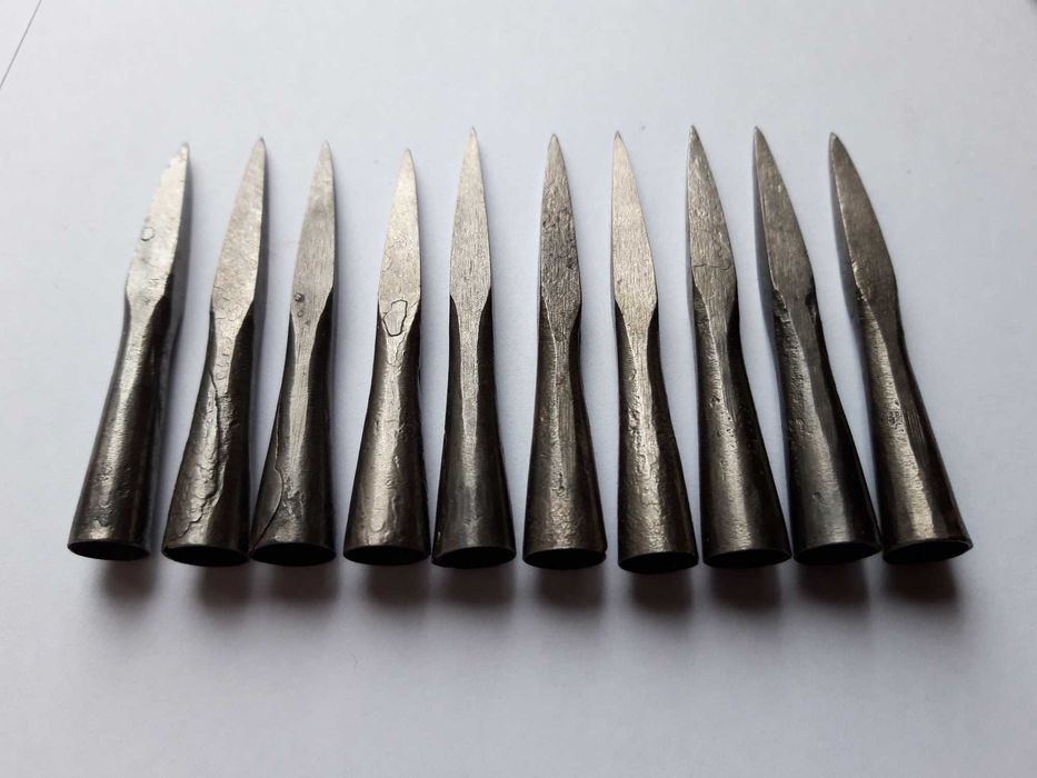 Groty kute bodkin typ 07 kwadrat Jarosław Bełza