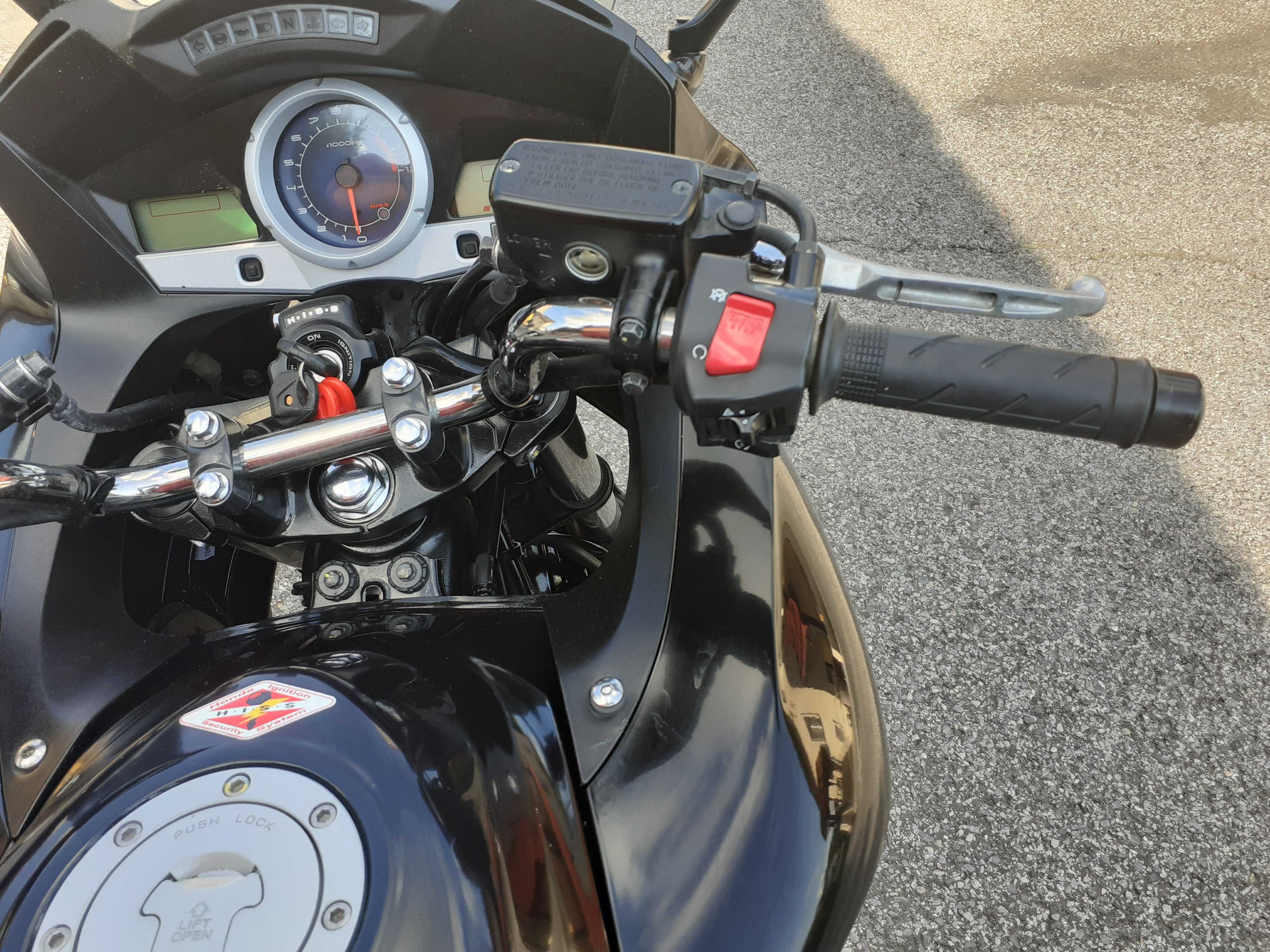 CBF1000 z 2014r mały przebieg 28871 km. oryginalny lakier mt xj cb