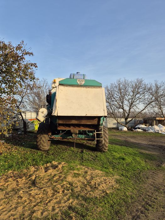 Продам комбайн Лан -Claas