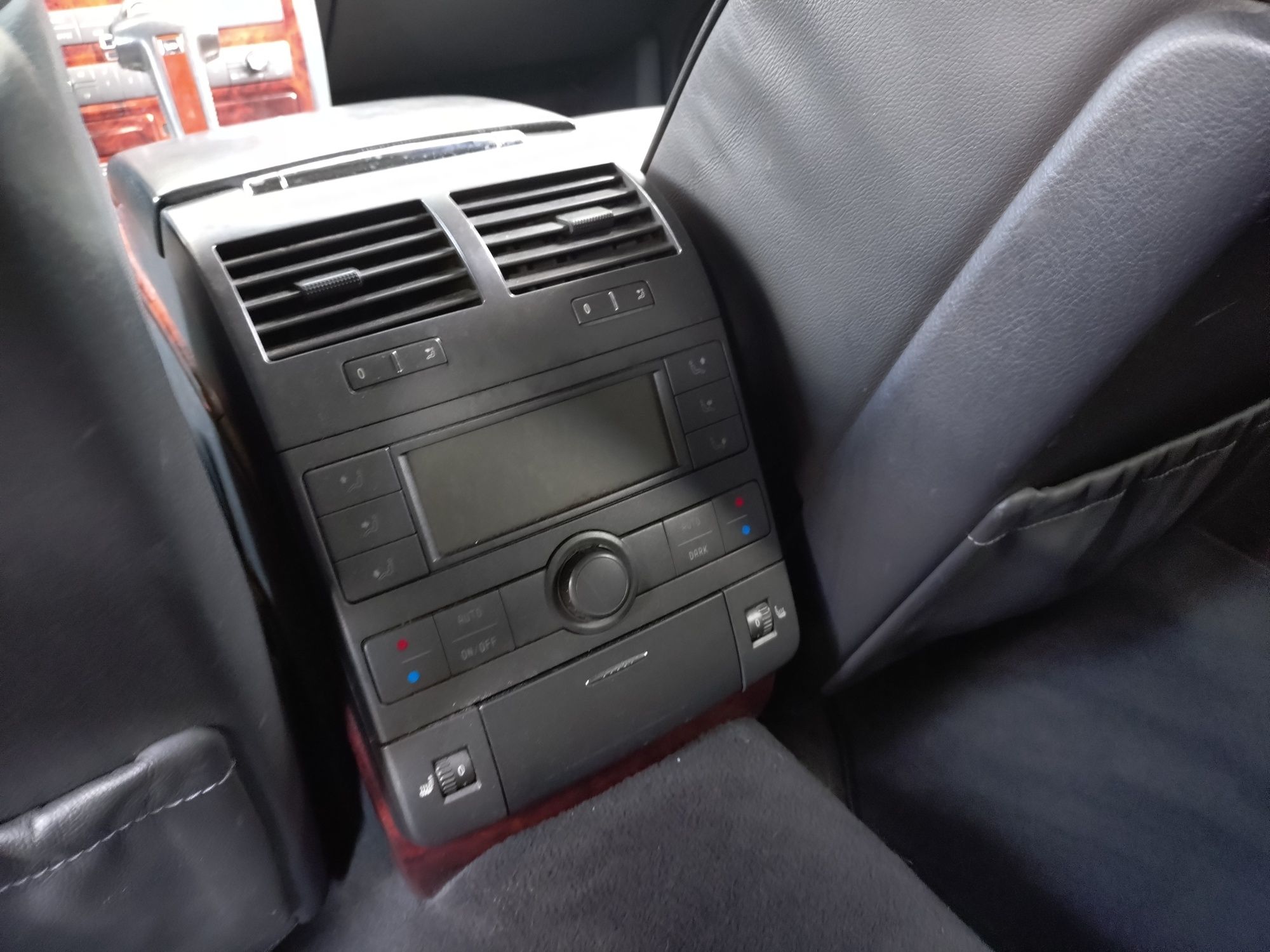 Volkswagen Phaeton 3.0 tdi keyless skóry szyberdach alufelgi 4x4 kompl