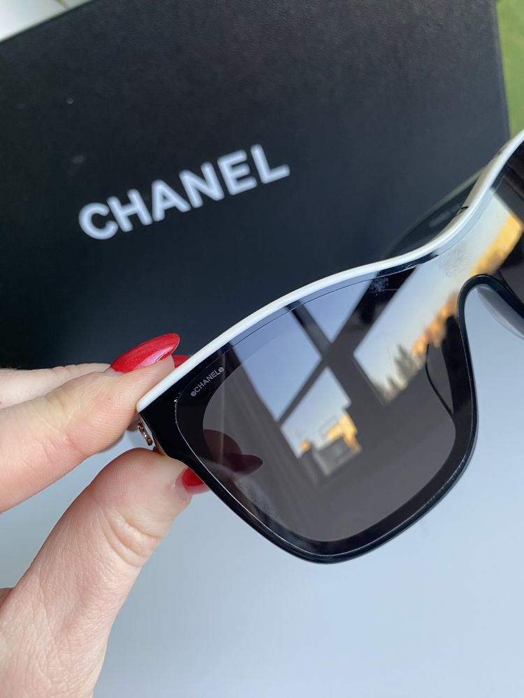 Chanel kocie czarne białe okulary przeciwsłoneczne nowy model