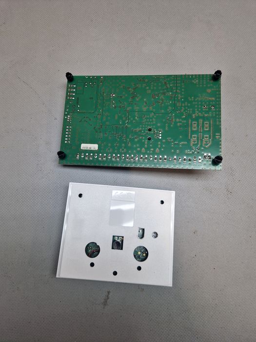 Centrala alarm SATEL integra 32