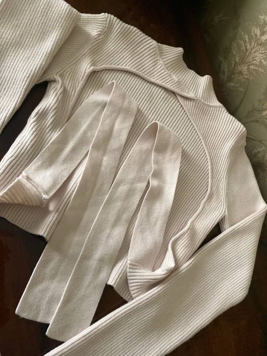 Zara свитер с открытой спиной