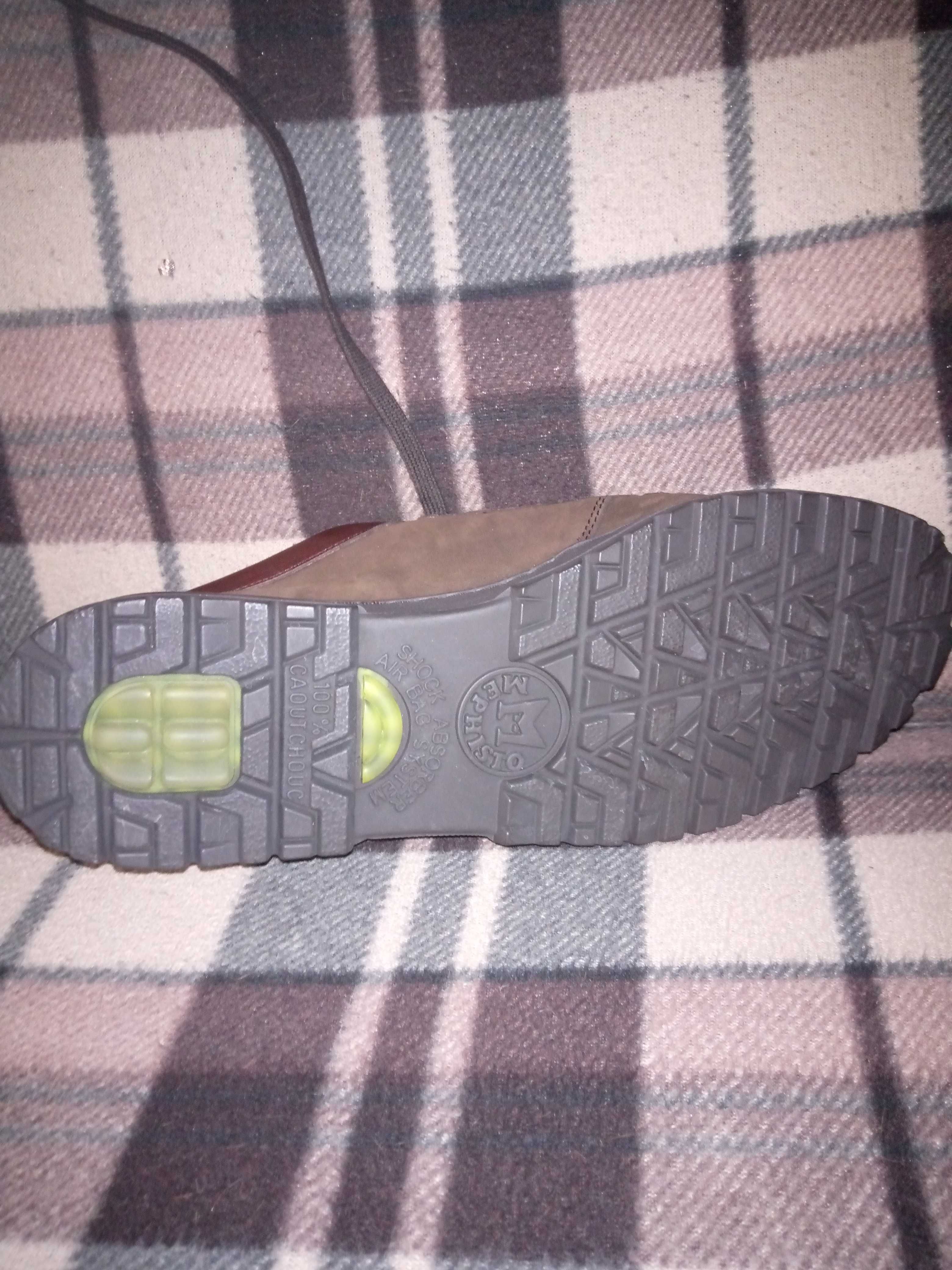 Продам туфли mephisto Німеччина нові.Розмір стелька 25,5 см.Чоловічі.