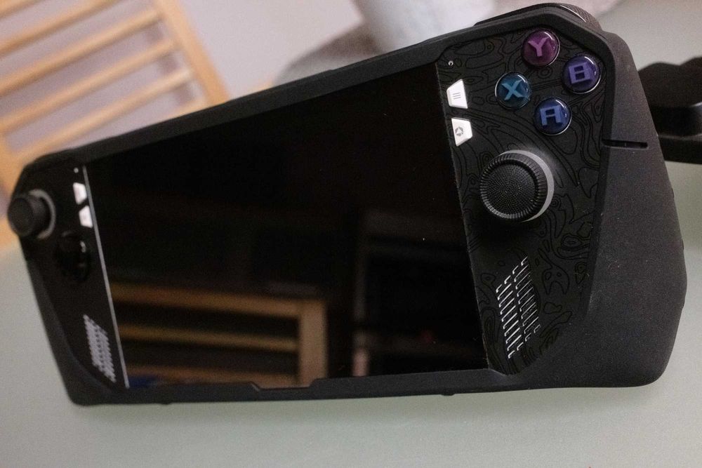 Asus ROG Ally Z1 Extreme + Dysk 2TB + dbrand Killswitch + WaterField