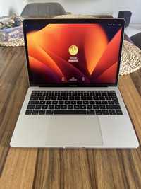 Macbook Pro 13 i5/16/256gb Silver Zadbany