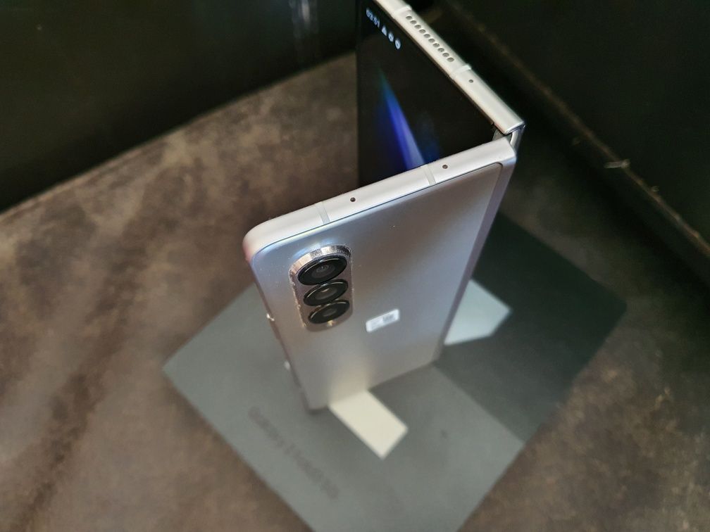 Samsung Galaxy Z Fold 3 512gb Phantom Silver