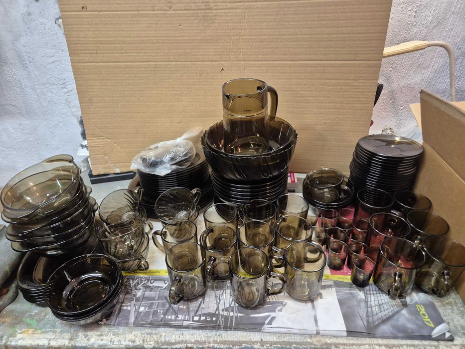 Komplet zestawu obiadowo śniadaniowy z duralexu