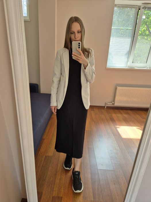 Білий піджак Pull&Bear