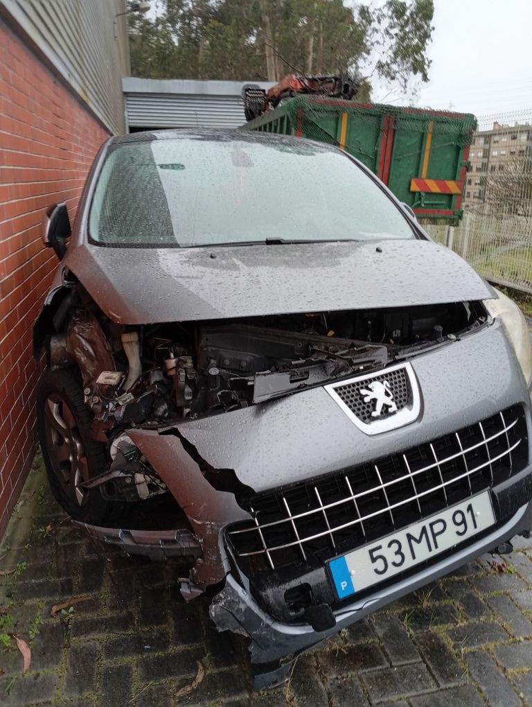 Peugeot 3008 ano 2012