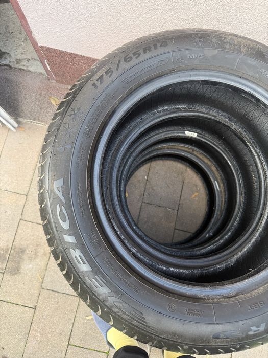 Opony zimowe Dębica Navigator 175/65 R14 jak nowe