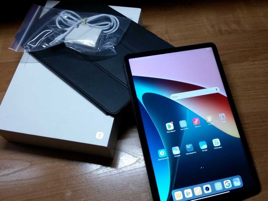 Современный планшет Xiaomi Pad 5 (10.9”, 6/128GB, Snapdragon 860,чехол