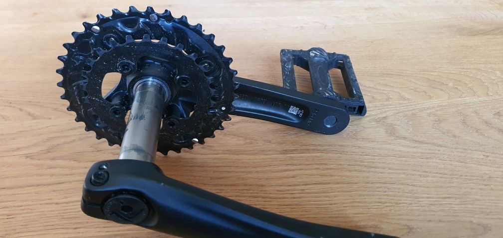Korba hollowtech Prowheel 175, uszkodzone lewe ramię