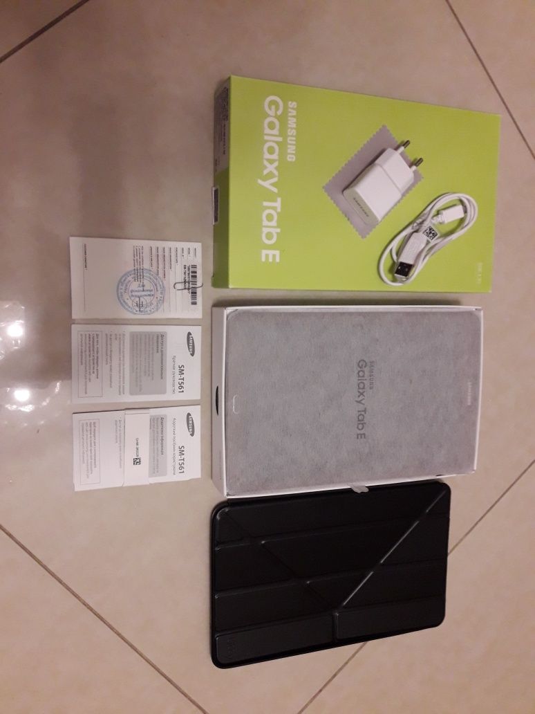 Планшет Samsung Galaxy Tab E 9,6