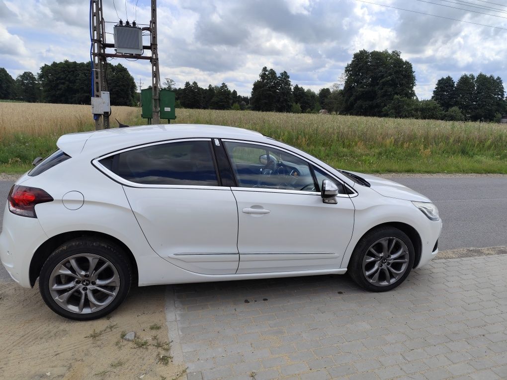 Citroen DS4 2.0 HDi 2013 rok bogata wersja