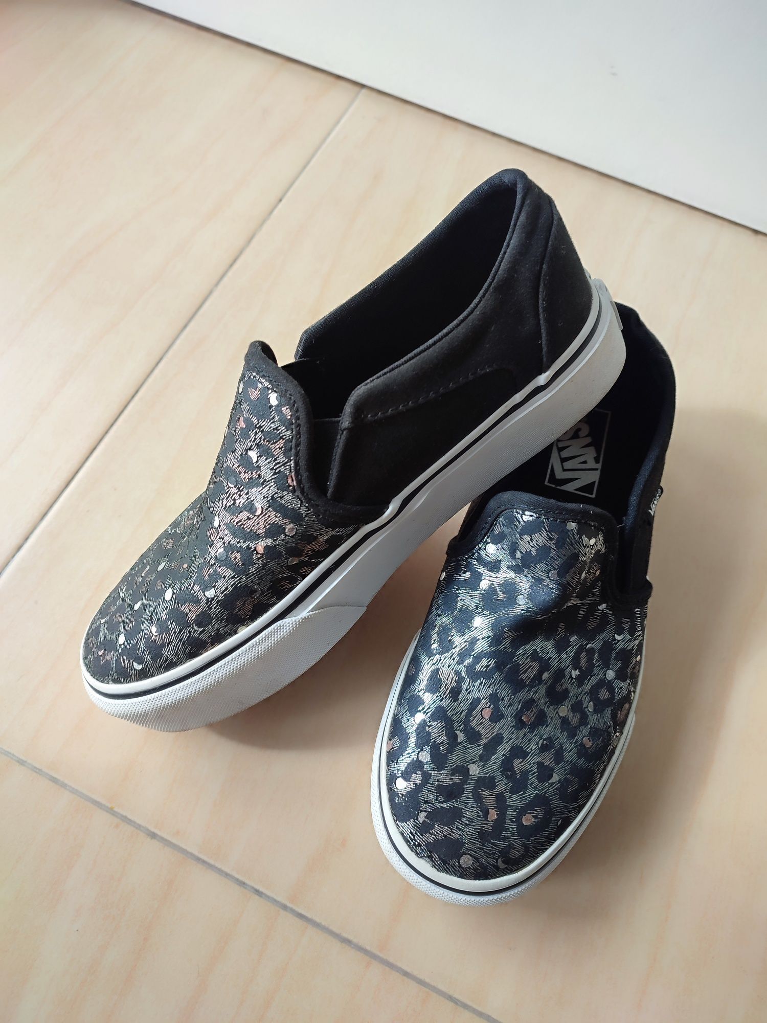 Tênis Vans mulher tamanho 37