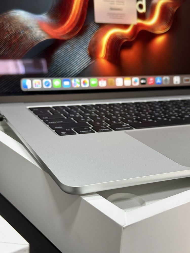 New/Open Macbook Air M2 / 8/512gb midnight 16/512gb silver