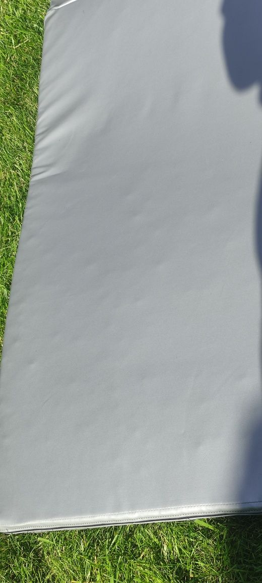 Materac rehabilitacyjny gimnastyczny skladany 100*200 cm