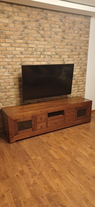 Meble kolonialne z litego drewna