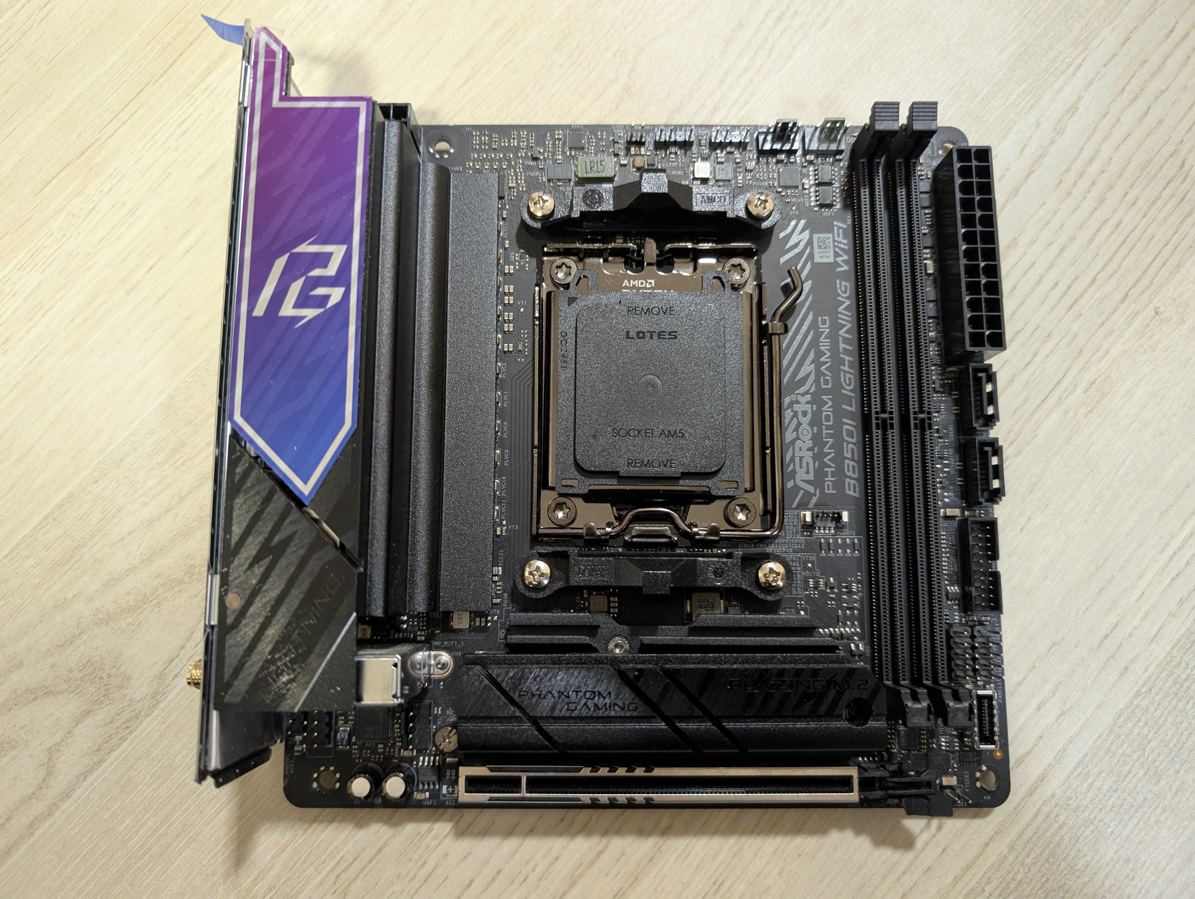 Материнская плата MiniITX AM5 ASrock B850i Lighting WiFi КАК НОВАЯ!