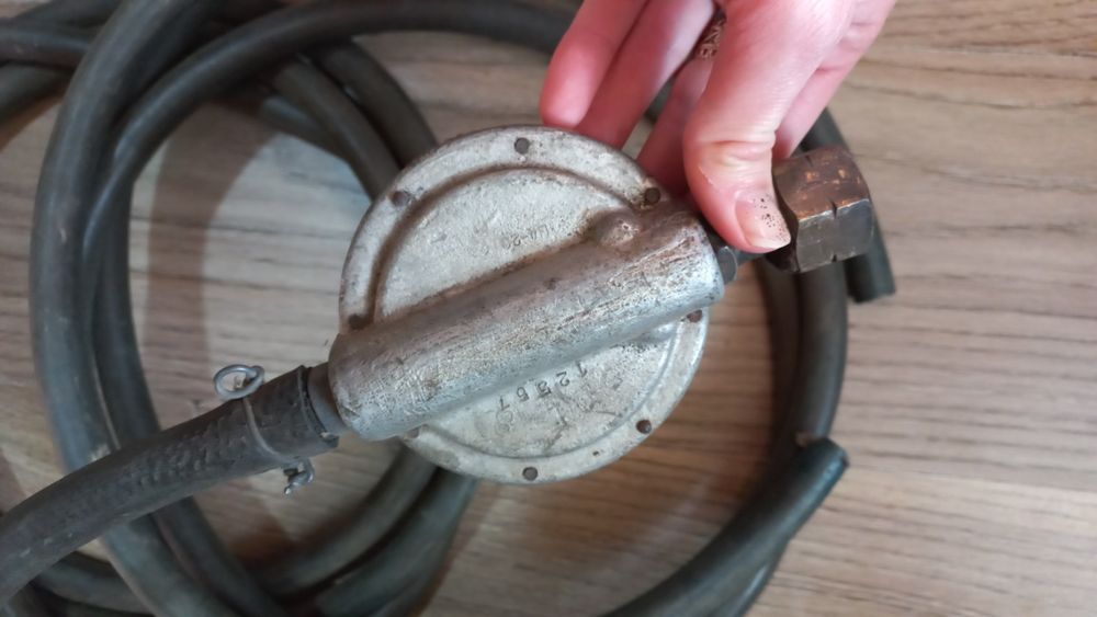 Газовый шланг с редукторомСССР