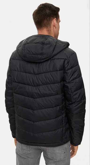 Зимова чоловіча куртка COLUMBIA Labyrinth Loop Hooded Jacket чорна