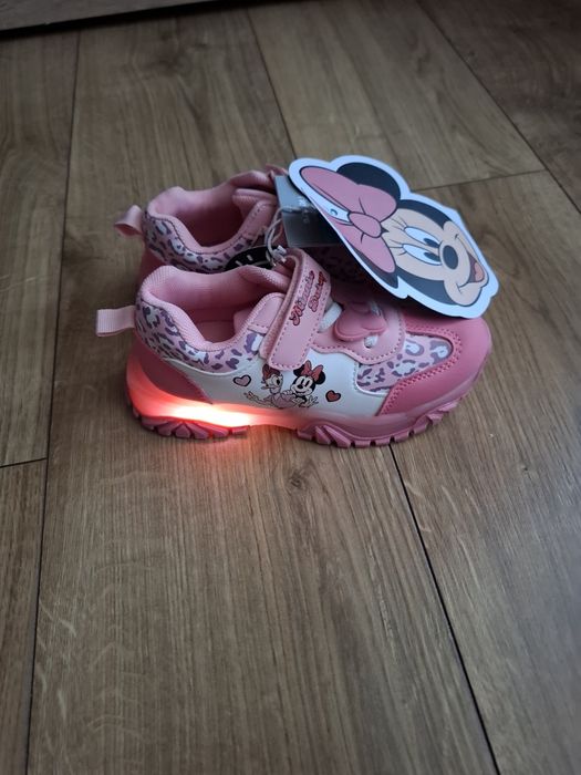 Buty dla dziewczynki