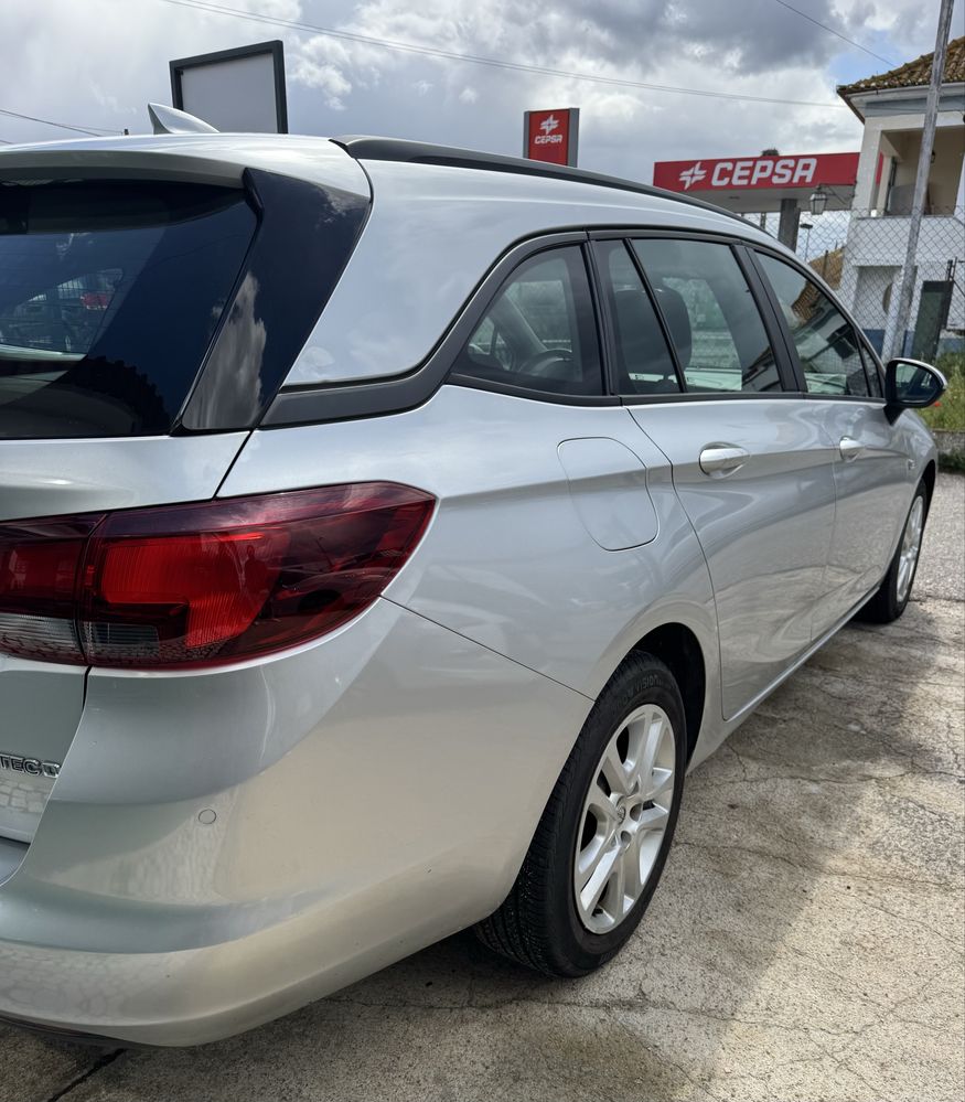 Opel Astra 1.6 EcoTec D
