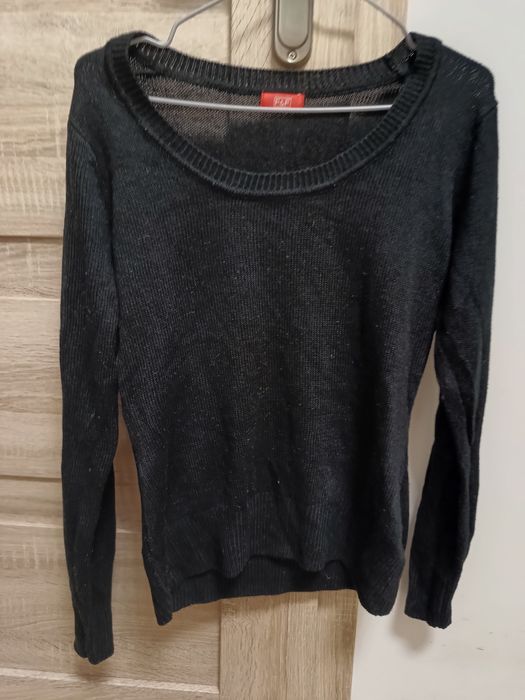 Damski czarny dzianinowy sweterek marki F&F w rozmiarze S/M