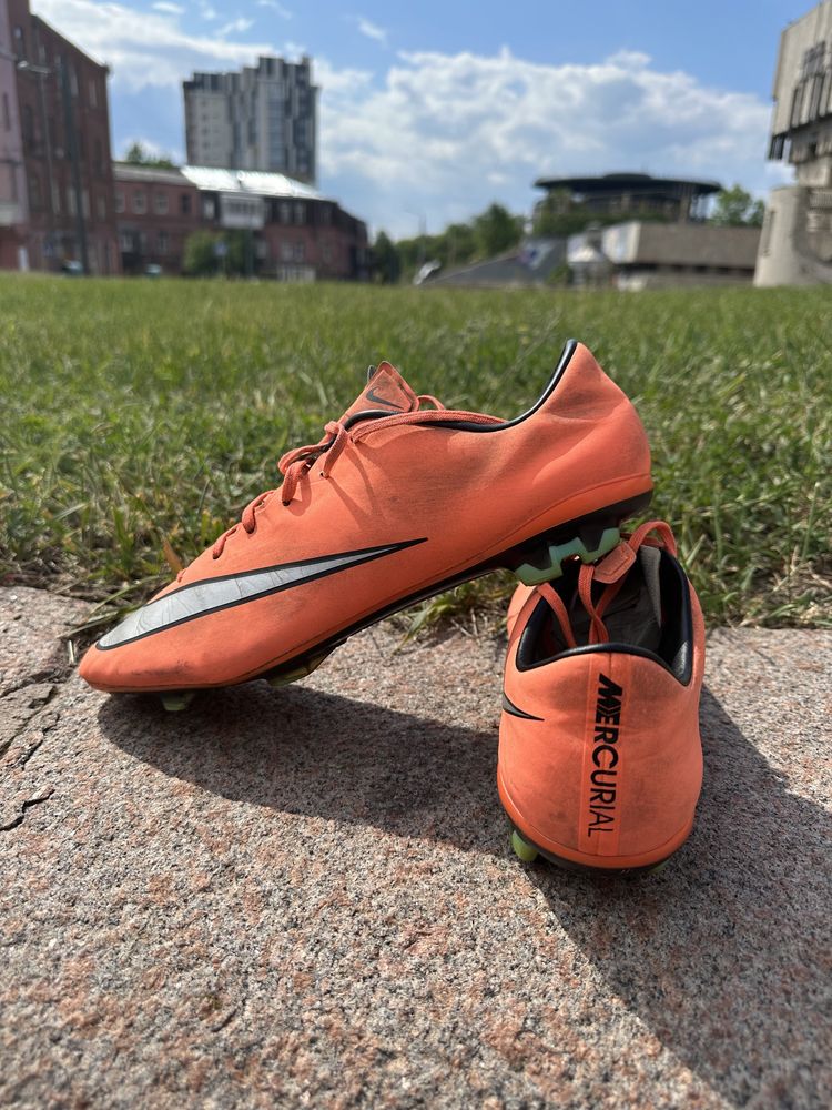 Оригинальные футбольные бутсы Nike Mercurial Vapor X mango 43,5р