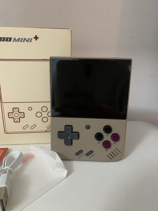 Consola Miyoo Mini Plus Cinzenta