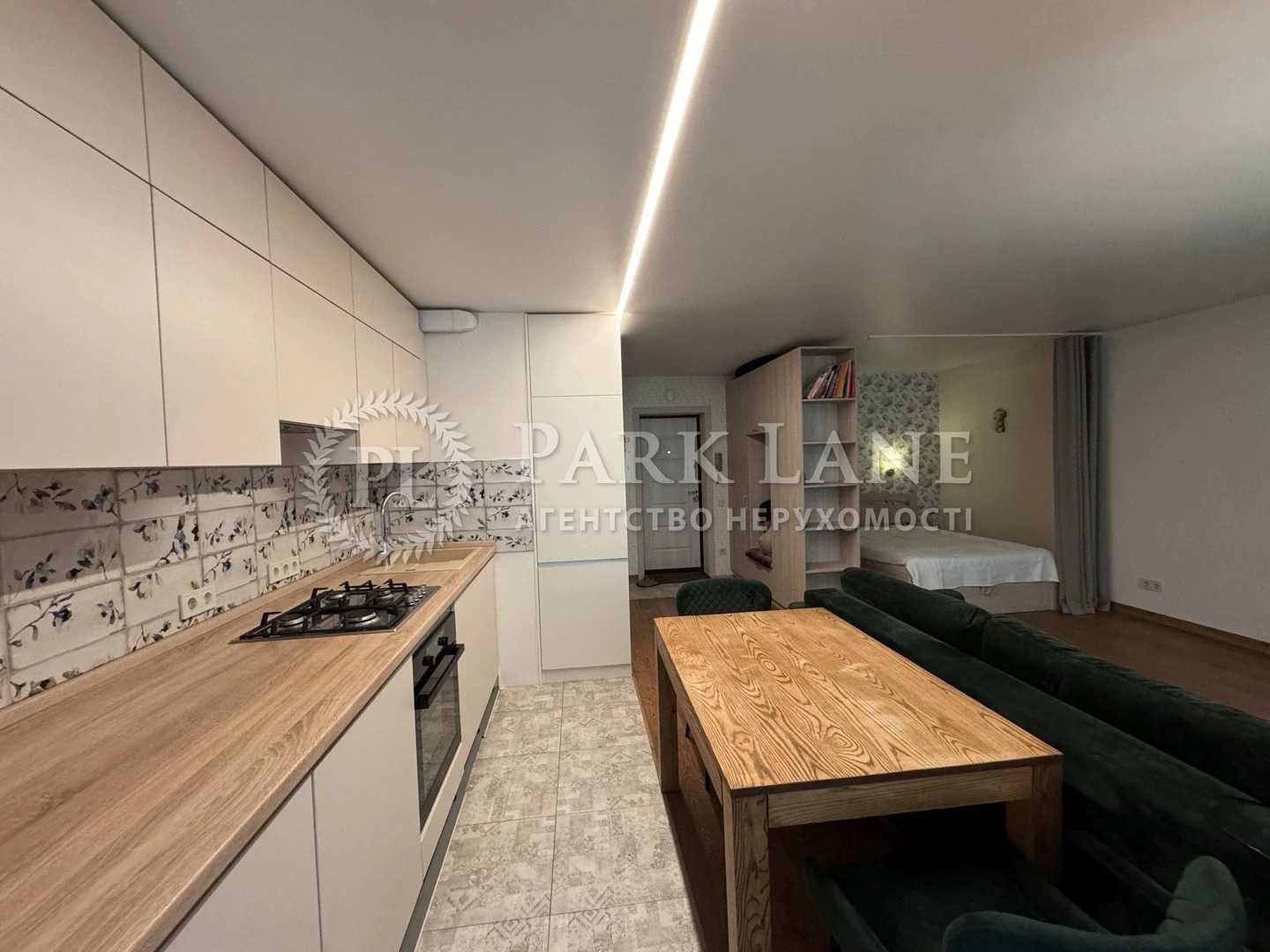 КПІ, квартира з ремонтом, центр, Молдавська 5, без %