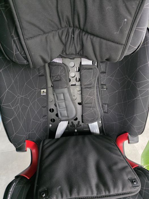 Fotelik Samochodowy Britax-Romer Advansafix IV R 9-36 kg