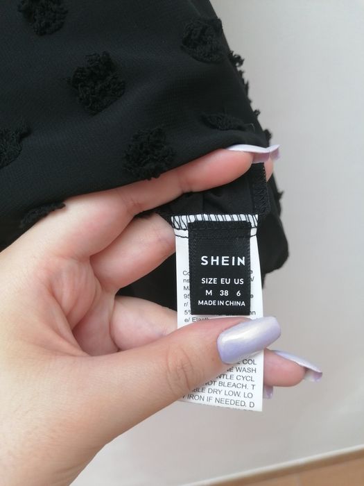 Vestido Preto de Verão