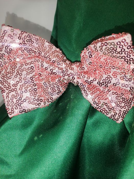 nowa sukienka dziecięca