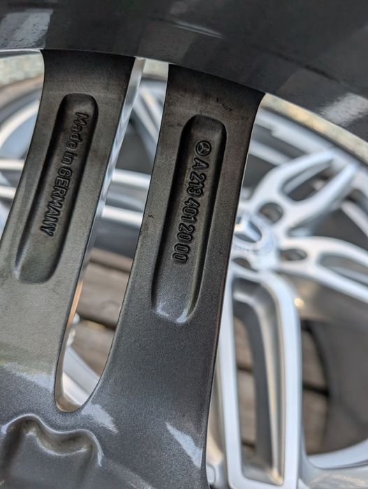 Oryginalne felgi koła Mercedes E klasa A213 19" AMG